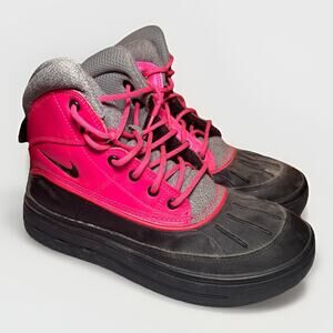 Nike Girls Pink Duck Boots Winter Snow Shoes Youth 5.5Y Waterproof